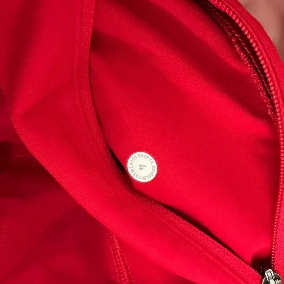 Lululemon Speed Up Shorts Red High Waisted Running Athleisure Workout Size 4 - Picture 10 of 12